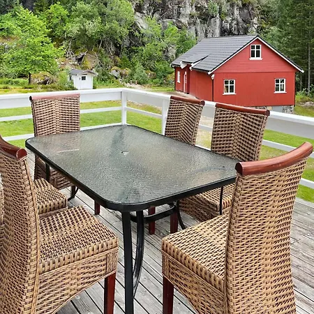 Lovely In Kollungtveit